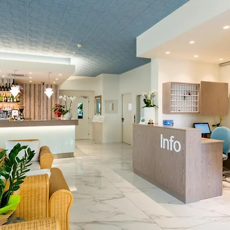 Hotel Victoria 3*