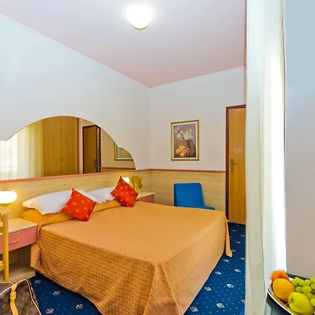 Victoria 3* Bibione